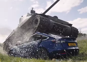 Видео: Ветеран Второй мировой войны раздавил Tesla Model 3 танком Sherman