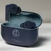Photo of black Moto Buds 2 Plus
