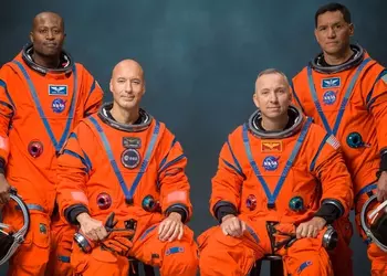  NASA представило экипаж миссии Artemis III, которая приблизит возвращение людей на Луну
