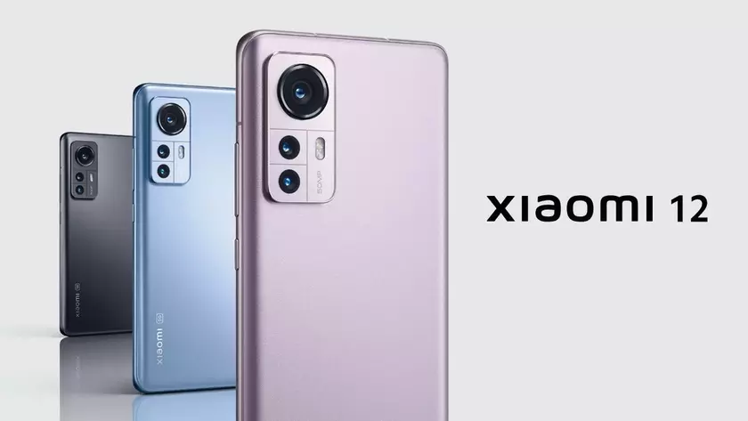 Смартфоны Xiaomi разных поколений