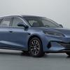BYD Seal 06 DM-i station wagon - front end