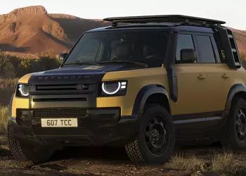 Land Rover представил Defender Trophy Edition вдохновлённый легендарными соревнованиями
