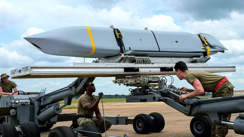 Польша покупает у США ракеты AGM-158B-2 JASSM, AIM-9X Sidewinder Block II и AIM-120C-8 стоимостью более $3 млрд