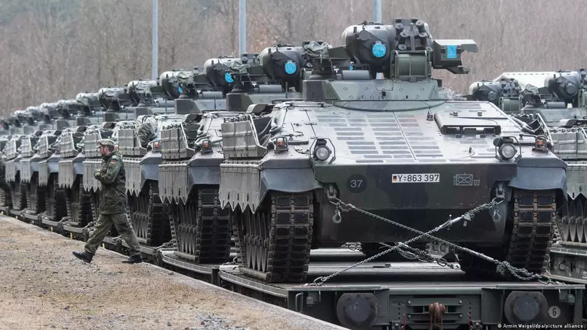 Круговой обмен: Германия передаст Греции 40 БМП Marder, а та Украине — 40 советских БМП-1