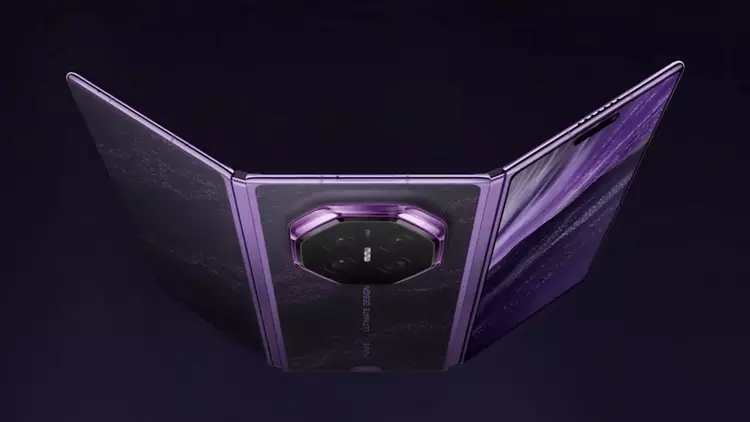 Huawei's Mate XT 2 adopts the ...