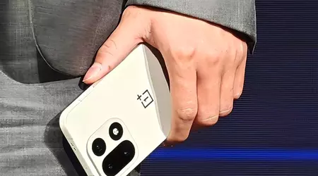 OnePlus 15 показали офіційно — смартфон для геймерів із 165 Гц екраном і власним чипом для прискорення графіки
