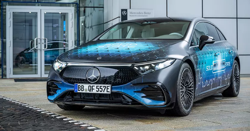 Mercedes-Benz обновляет EQS с помощью твердотельных батарей Factorial Energy