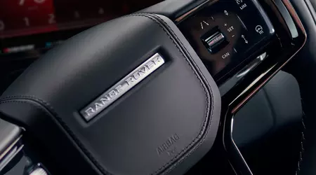 Jaguar Land Rover призупиняє постачання автомобілів у США через мита Трампа