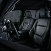 Toyota Land Cruiser 250 AT37 в профиль