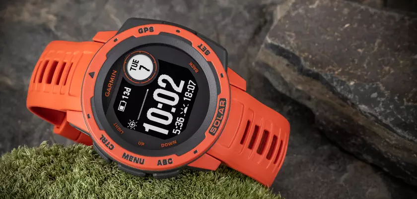 Garmin Instinct Solar с GPS, автономностью до 54 дней и солнечной батареей продают на Amazon со скидкой $149
