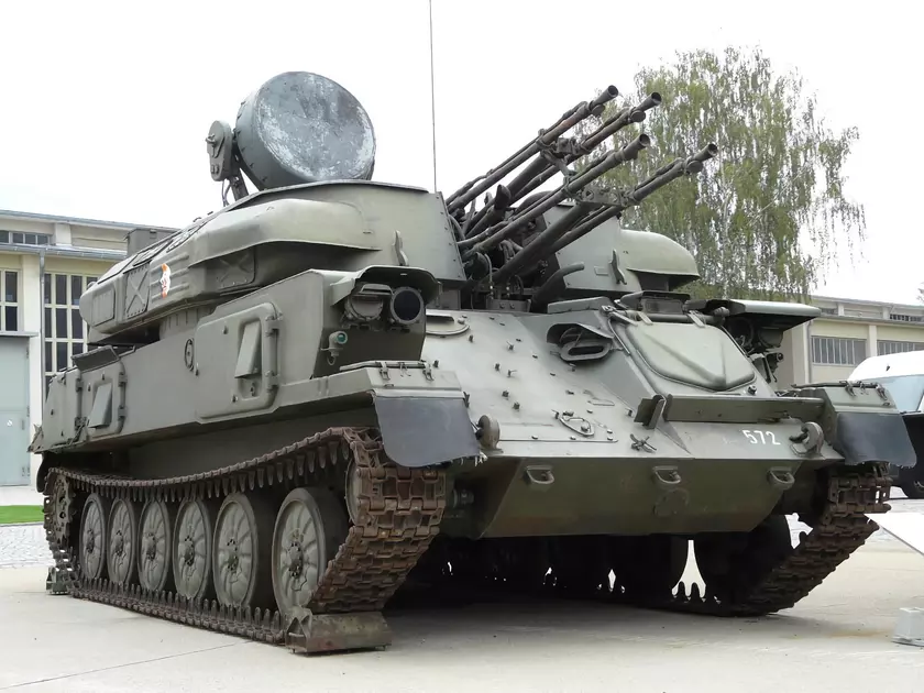 Украинские пограничники и артиллеристы уничтожили российскую зенитную самоходную установку «Шилка» (видео)