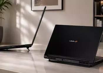 Iiyama LEVEL-15FX167: Ноутбук с собственной «ножкой» и сомнительной автономностью