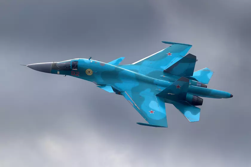 Исследование Су-34: грозный российский ударный истребитель