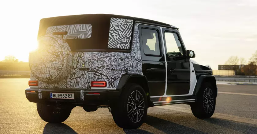 Unveiling the G-Class Cabriolet: Off-Road Luxury Goes Topless
