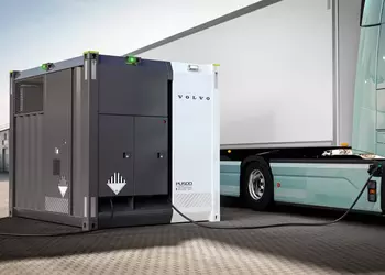 Зарядит где угодно и что угодно: Volvo Energy представила систему хранения энергии PU500