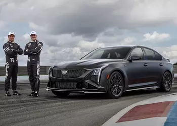 Cadillac CT5-V Blackwing F1 Collector Series: 685 лошадиных сил в честь выхода в Формулу-1