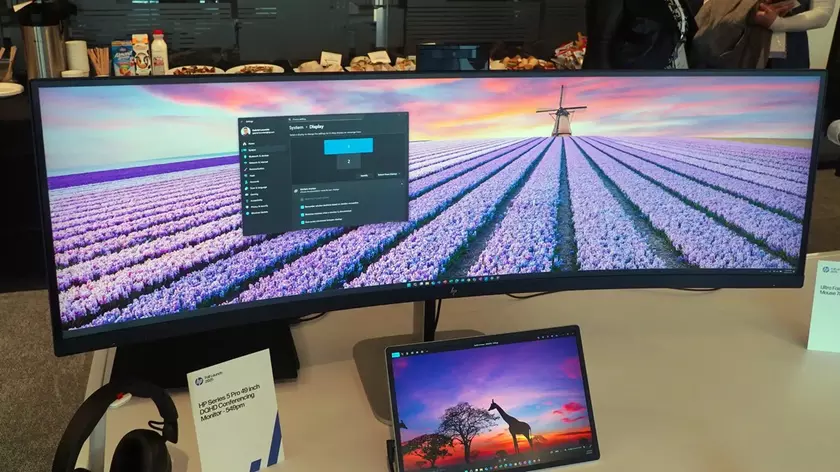 Meet the HP Series 5 Pro 49”: The Ultimate Conferencing Monitor for Geeks!