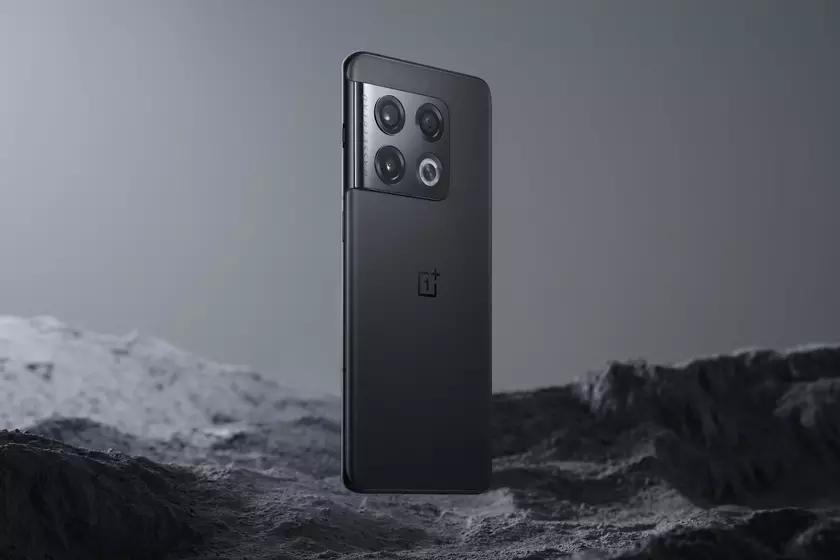 OnePlus 10 Pro и OnePlus 8T получили новую версию OxygenOS