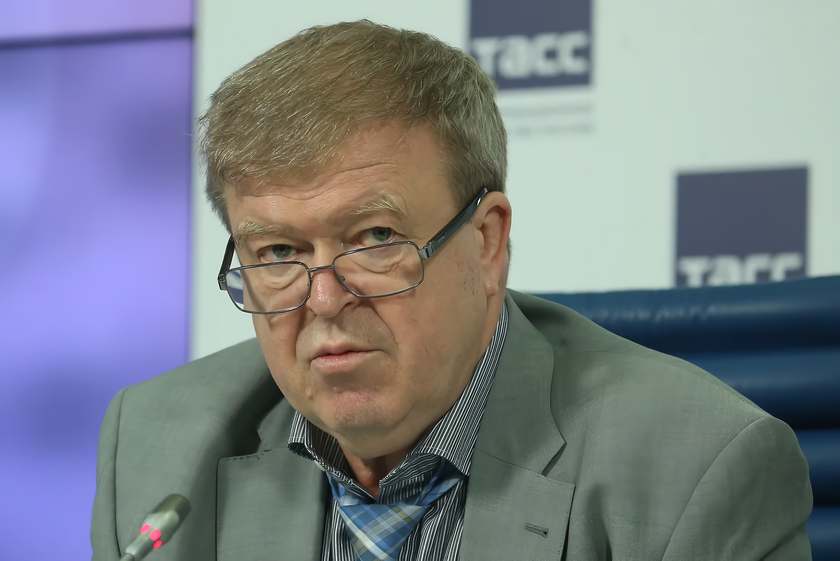 Российская власть посадила в тюрьму основателя российского интернета