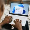 Data exchange between iPhone and Windows 11