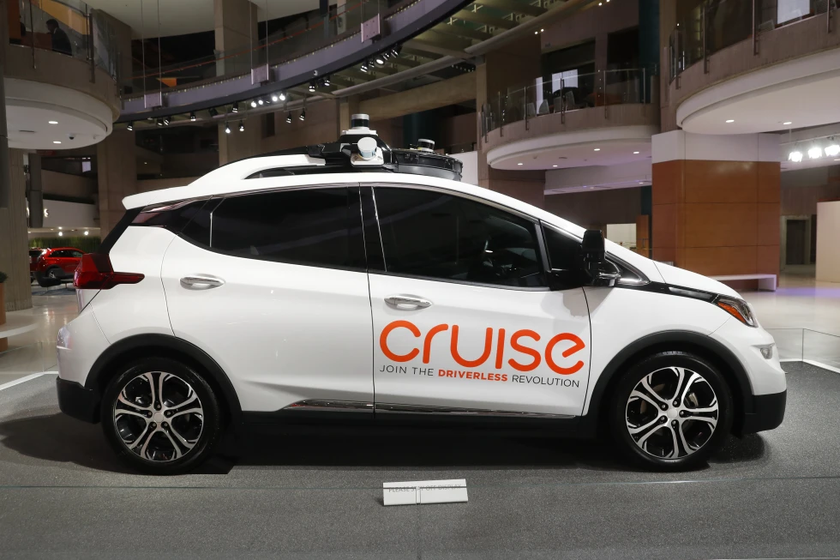 Cruise сократит парк робомобилей вдвое после двух аварий в Сан-Франциско