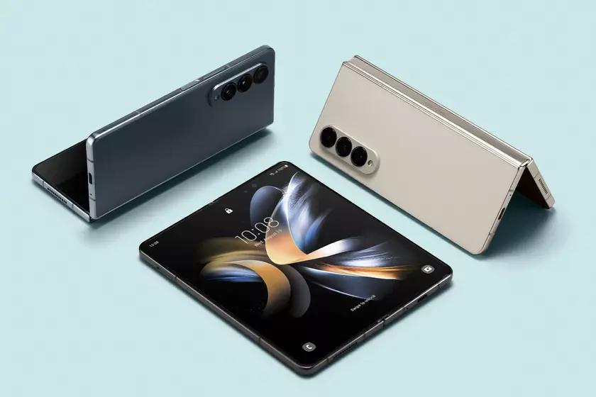 Samsung начала тестировать оболочку One UI 5.1 для складного смартфона Galaxy Fold 4