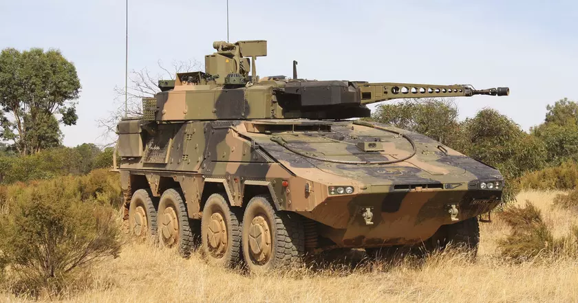 Германия заказала 123 тяжелых машины Boxer 