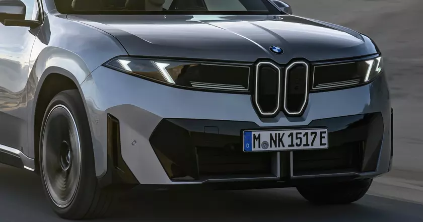 Exploring the All-New BMW iX3 50 xDrive: Performance Meets Innovation