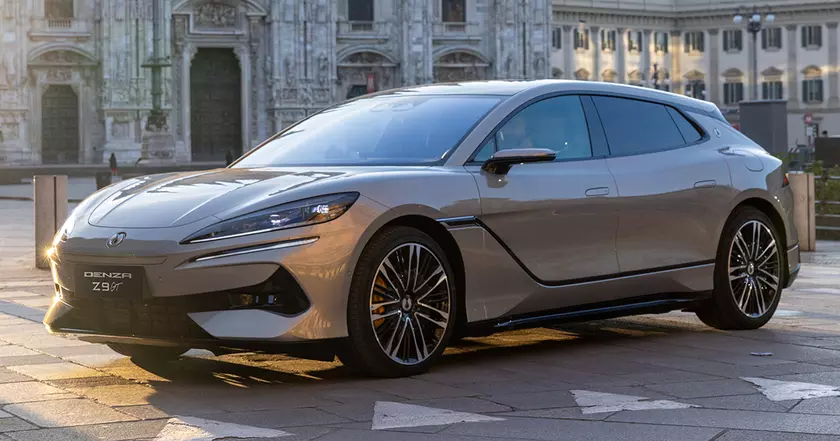 Nuevo Denza Z9GT: Innovador SUV Eléctrico Desafía a la Competencia