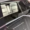 Миниатюра готовых автомобилей на заводе