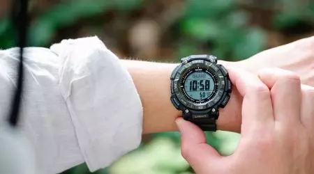 Casio released a jubilee model Pro Trek PRG340ANS-3 with a duplex display in the USA