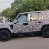 Задній вигляд позашляховика iCar