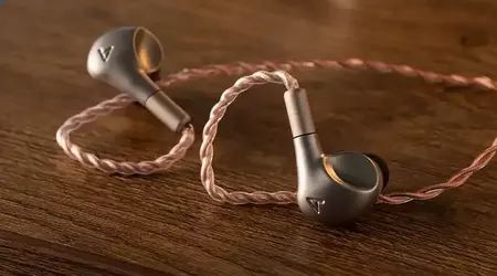 Astell & Kern випустила преміальні навушники Luna, які забезпечать найвищу якість звуку і обійдуться в $2700