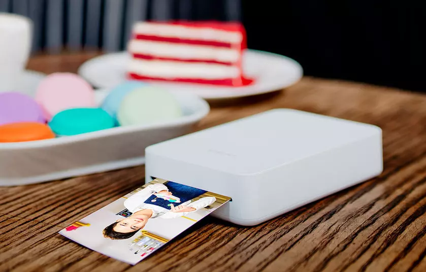 Xiaomi запустила карманный фотопринтер Xprint с дополненной реальностью