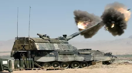 Німецька гаубиця Panzerhaubitze 2000 знищила російську гармату 2А36 "Гіацинт-Б"
