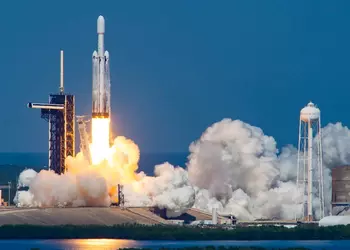 Космическая пошлина: FAA заставит SpaceX и других платить за каждый килограмм на орбите