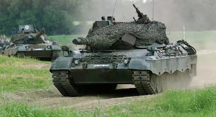 Посол Украины в Германии показал танки Leopard 1A5, которые получат ВСУ