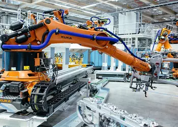 Volkswagen заявил о готовности производить военную технику