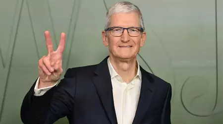 Bloomberg: Tim Cook is not going to retire — the Apple leader will remain in his position until the end of Trump's presidential term