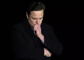 Канадские власти расторгли контракт из Starlink на $100 млн. и хотят ввести 100% тарифы на автомобили Tesla