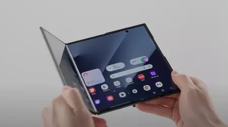 Samsung опублікувала відео-розпакування Galaxy Z TriFold