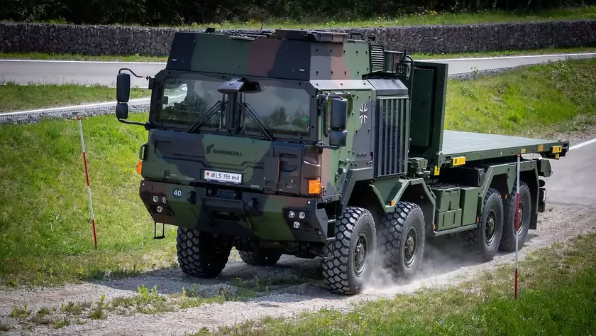 Высокоточные боеприпасы Vulcano, тягачи для танков MAN HX81 и 155-мм снаряды для артиллерии: Германия передала Украине новый пакет военной помощи