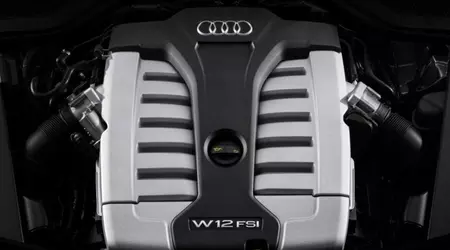 Audi пригальмовує з електрифікацією: багаті клієнти все ще хочуть V8