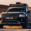 Genesis GV80 Desert Edition у русі