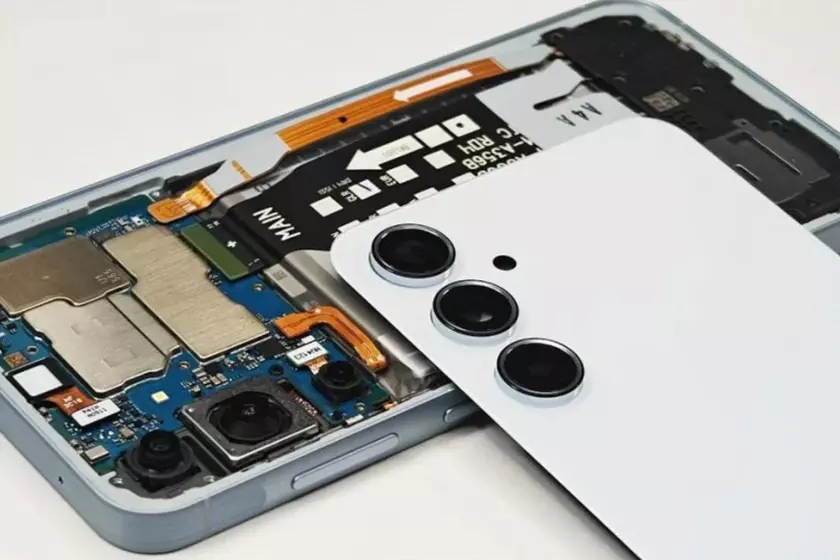 iFixit прекращает сотрудничество с Samsung из-за высоких цен и проблем с доступностью запчастей