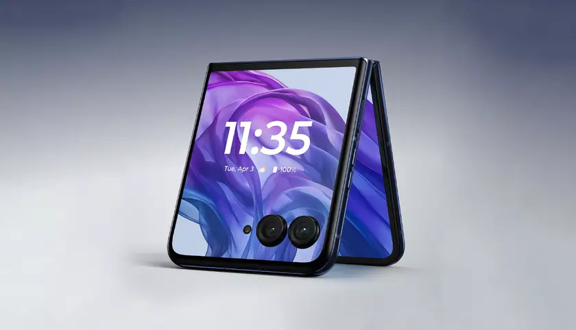 Motorola выпустила крупное обновление системы для Razr 50 Ultra: что нового