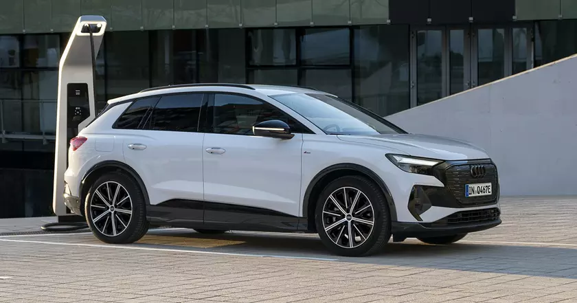 The Audi Q4 40 e-tron: A New Benchmark in Electric Driving