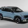 Миниатюра Kia Seltos на фоне горы