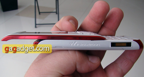 SonyEricssonW595_2.jpg