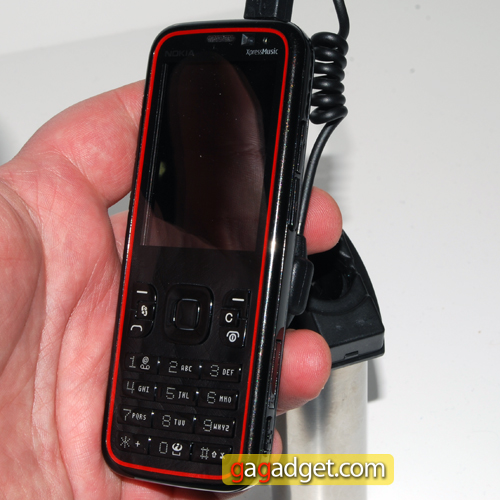Nokia5630_3.jpg